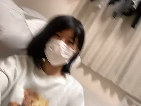 Snapshot of riri_riri_jp chatting on 11.27.25 riri riri jp online show from 11.27.25