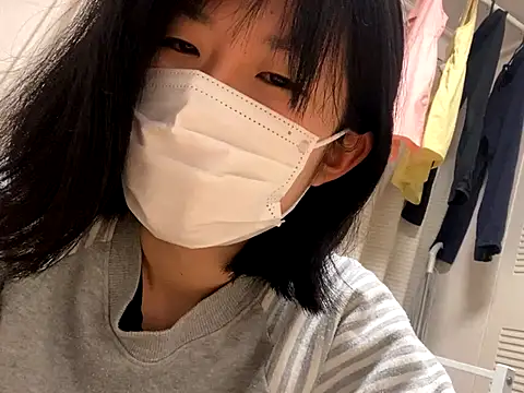 Snapshot of riri_riri_jp chatting on 11.29.25 riri riri jp online show from 11.29.25