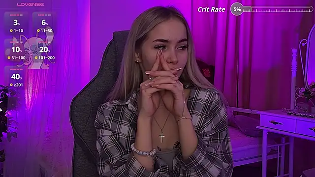 DakotaaJohnnson online show from 10.31.25