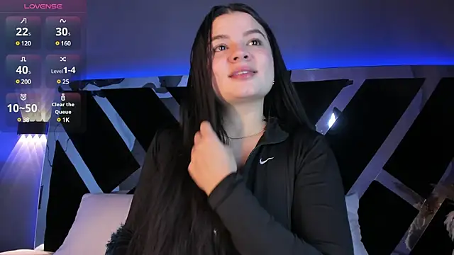 ValeriaOrtega online show from 02.18.25