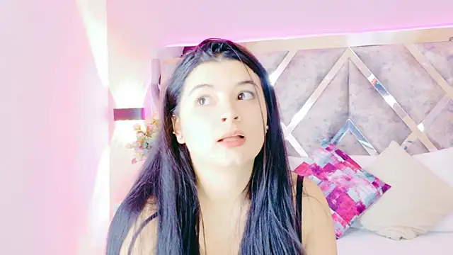 ValeriaOrtega online show from 10.16.25