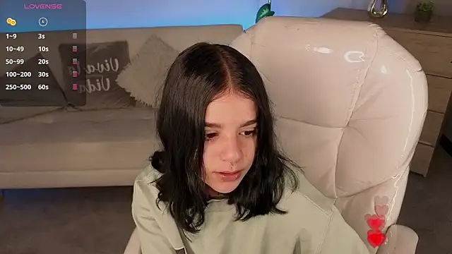 Nicole Foxx  online show from 03.14.26