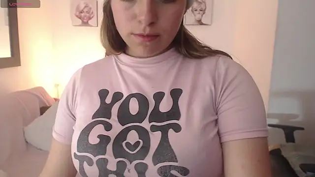 Snapshot of Kitten_Cam chatting on 12.14.25 Kitten Cam online show from 12.14.25