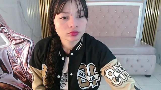 shalon diaz s online show from 03.01.25