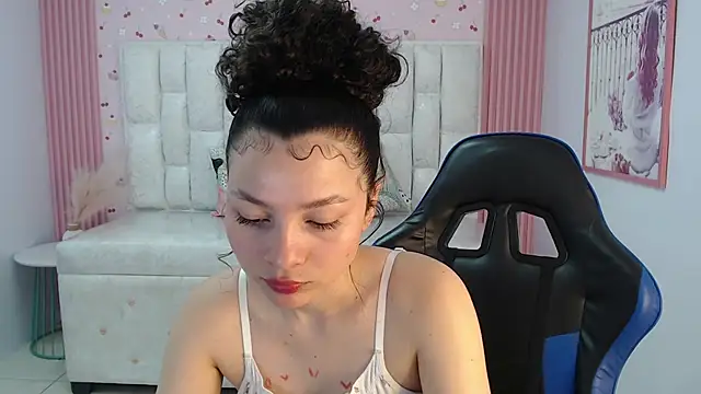 shalon diaz s online show from 09.13.25