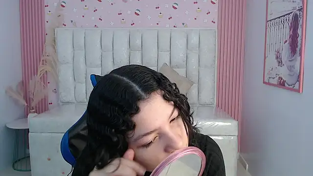 shalon diaz s online show from 10.30.25