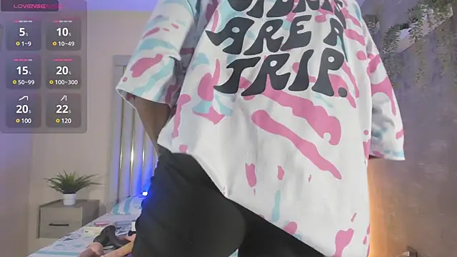 Liincostelloo online show from 03.10.25