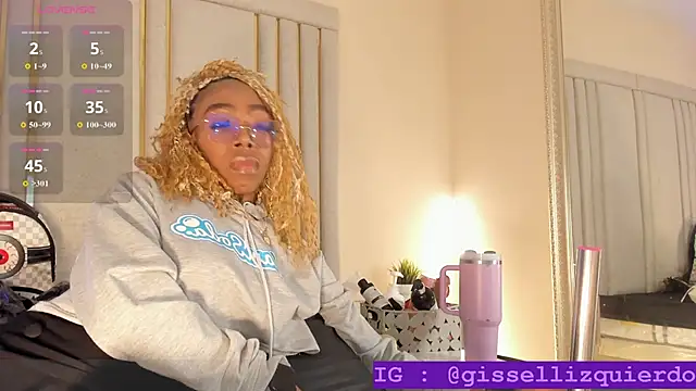 Liincostelloo online show from 12.04.25