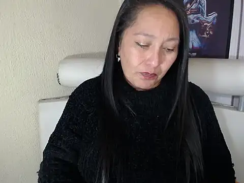 Snapshot of JULIANAWET69 chatting on 03.23.25 JULIANAWET69 online show from 03.23.25