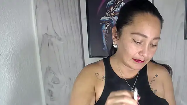 Snapshot of JULIANAWET69 chatting on 10.08.25 JULIANAWET69 online show from 10.08.25