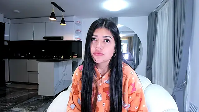 Snapshot of 1lubonnie chatting on 03.04.25 1lubonnie online show from 03.04.25