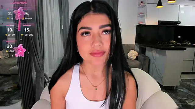 Snapshot of 1lubonnie chatting on 10.17.25 1lubonnie online show from 10.17.25