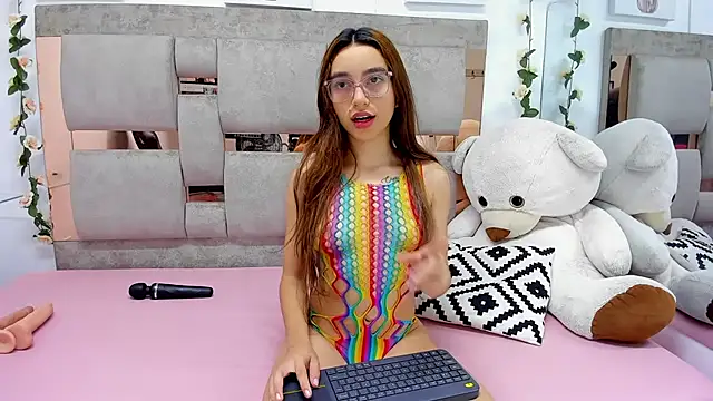 Snapshot of Ashley_7777 chatting on 01.25.25 Ashley 7777 online show from 01.25.25