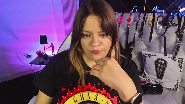 victoria  floyd online show from 01.12.26