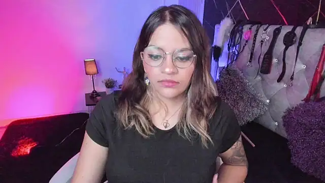 victoria  floyd online show from 05.01.26