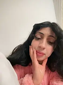 Snapshot of majdolin78 chatting on 02.18.25 majdolin78 online show from 02.18.25