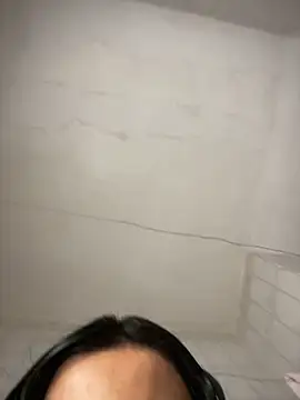 Snapshot of majdolin78 chatting on 02.24.25 majdolin78 online show from 02.24.25