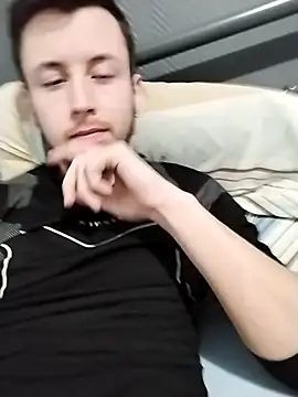 Snapshot of jimylie chatting on 02.08.25 jimylie online show from 02.08.25