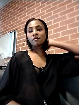 Snapshot of Godessofpleasxa chatting on 01.11.26 Godessofpleasxa online show from 01.11.26