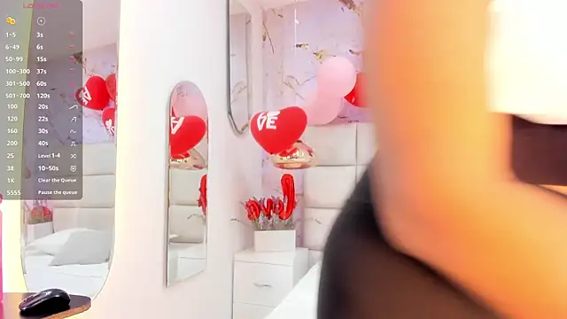 AnthonelaRusso  online show from 02.20.25