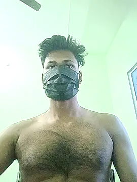 Snapshot of dicktatordaddy2 chatting on 12.04.25 dicktatordaddy2 online show from 12.04.25