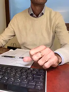 AvvocatoPorco online show from 10.14.25