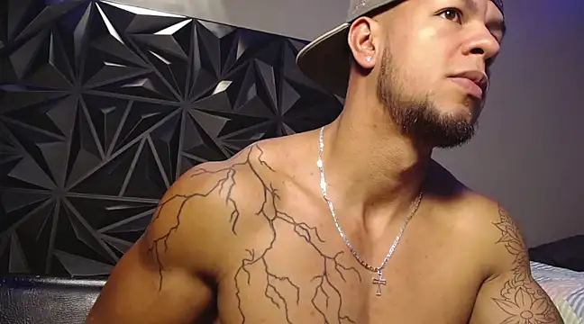 Snapshot of Jacob_Beckett chatting on 02.23.25 Jacob Beckett online show from 02.23.25