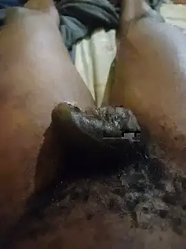 Snapshot of T9nybh3ksta66 chatting on 09.11.25 T9nybh3ksta66 online show from 09.11.25