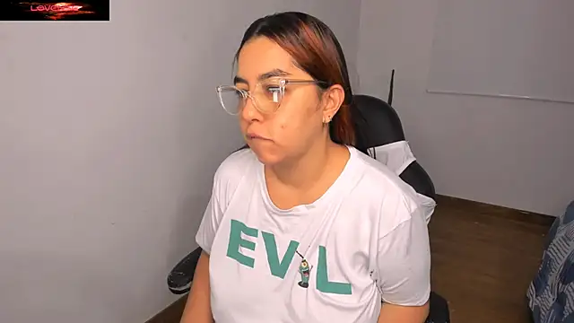 brithany olson25 online show from 02.23.25