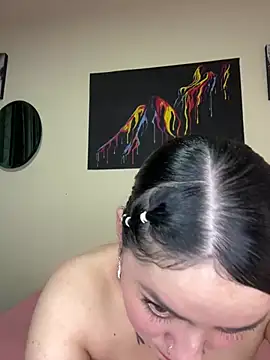 Emmie Hot online show from 02.18.25