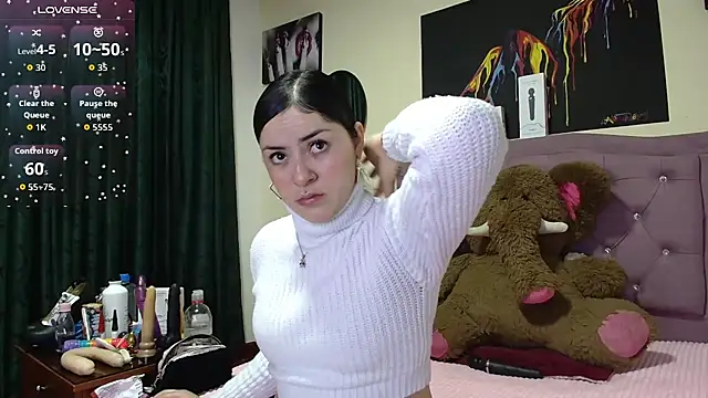 Emmie Hot online show from 03.11.26