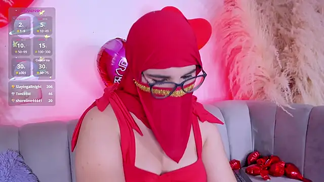 Snapshot of Ayha_khalaf chatting on 02.15.25 Ayha khalaf online show from 02.15.25