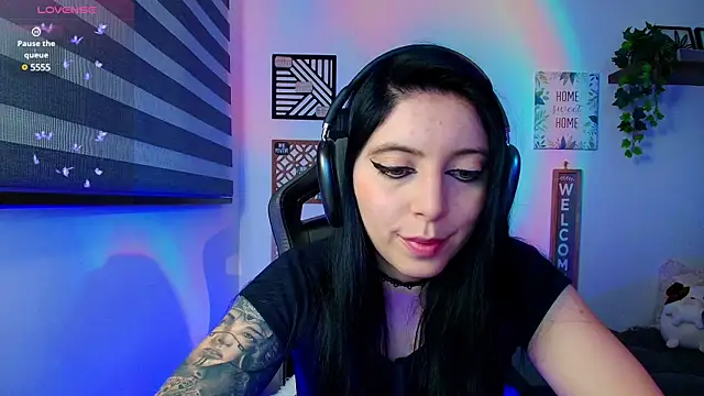 love sharol  online show from 02.22.25