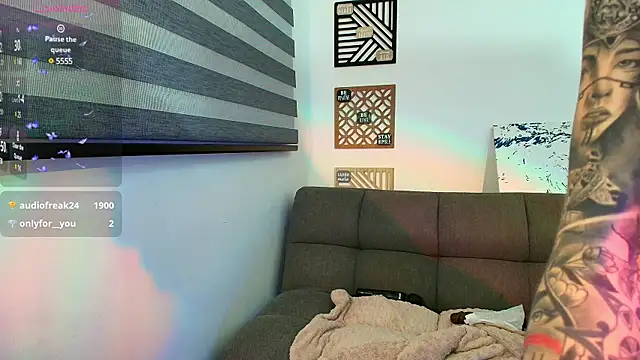 love sharol  online show from 03.18.25