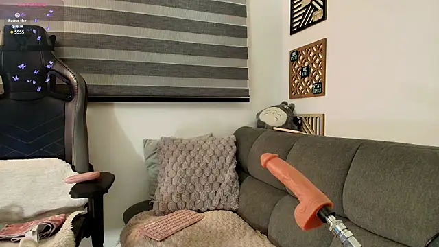 love sharol  online show from 11.19.25