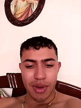 Snapshot of Thonny-becker chatting on 02.07.25 Thonny-becker online show from 02.07.25