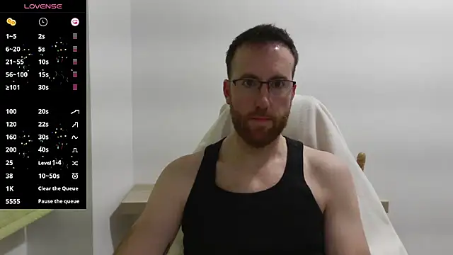 Snapshot of machohiberiko chatting on 03.16.25 machohiberiko online show from 03.16.25