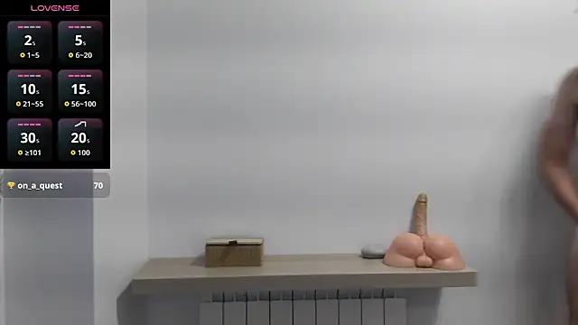 Snapshot of machohiberiko chatting on 09.30.25 machohiberiko online show from 09.30.25