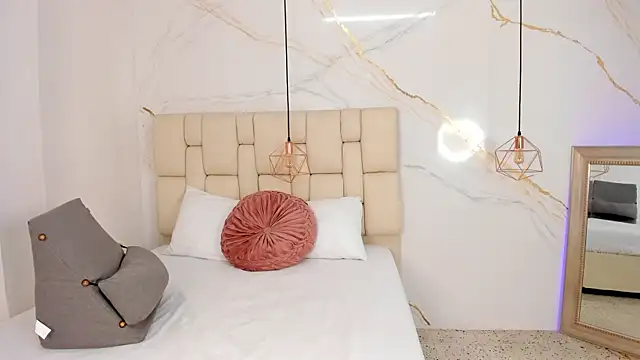 fierygroup online show from 02.04.25