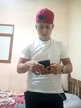 LuisMex1998 online show from 11.24.25