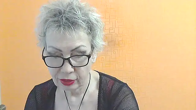 NessyJenixs online show from 02.24.26