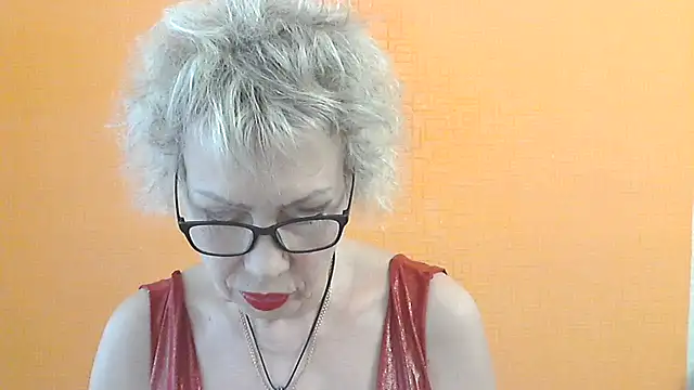 NessyJenixs online show from 06.06.26