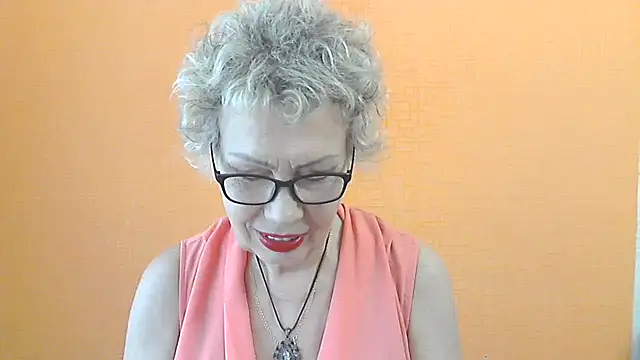 NessyJenixs online show from 07.01.26