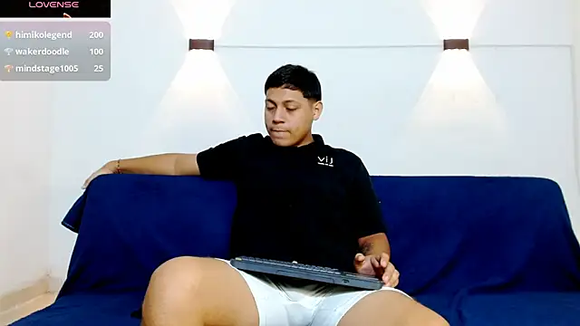 Tylerdrdn online show from 11.02.25