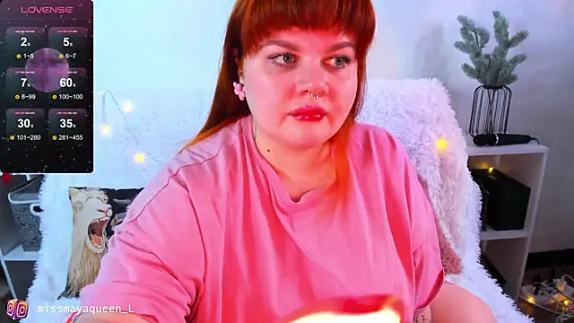 Snapshot of missmayaqueen chatting on 01.16.26 missmayaqueen online show from 01.16.26