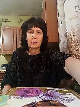 Laura Kiss online show from 01.16.26