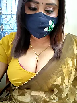 Queenflowerr online show from 04.24.26