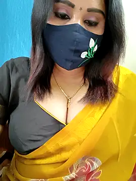 Queenflowerr online show from 05.05.26