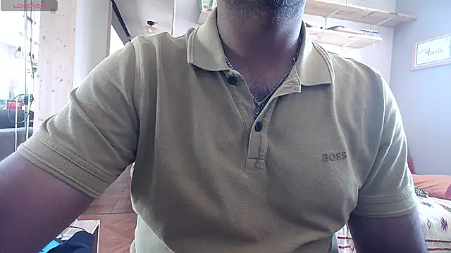 Snapshot of IndienTiger chatting on 09.19.25 IndienTiger online show from 09.19.25