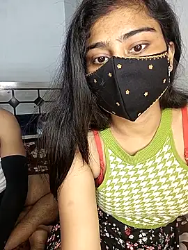 Snapshot of Love-N chatting on 02.04.26 Love-N online show from 02.04.26